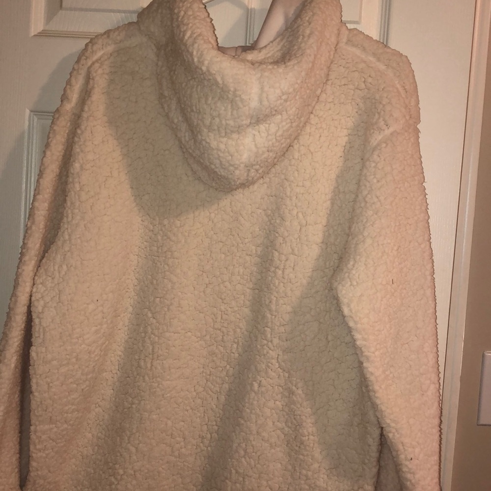 Revamped teddy bear fleecey  sweater - Picture 5 of 6